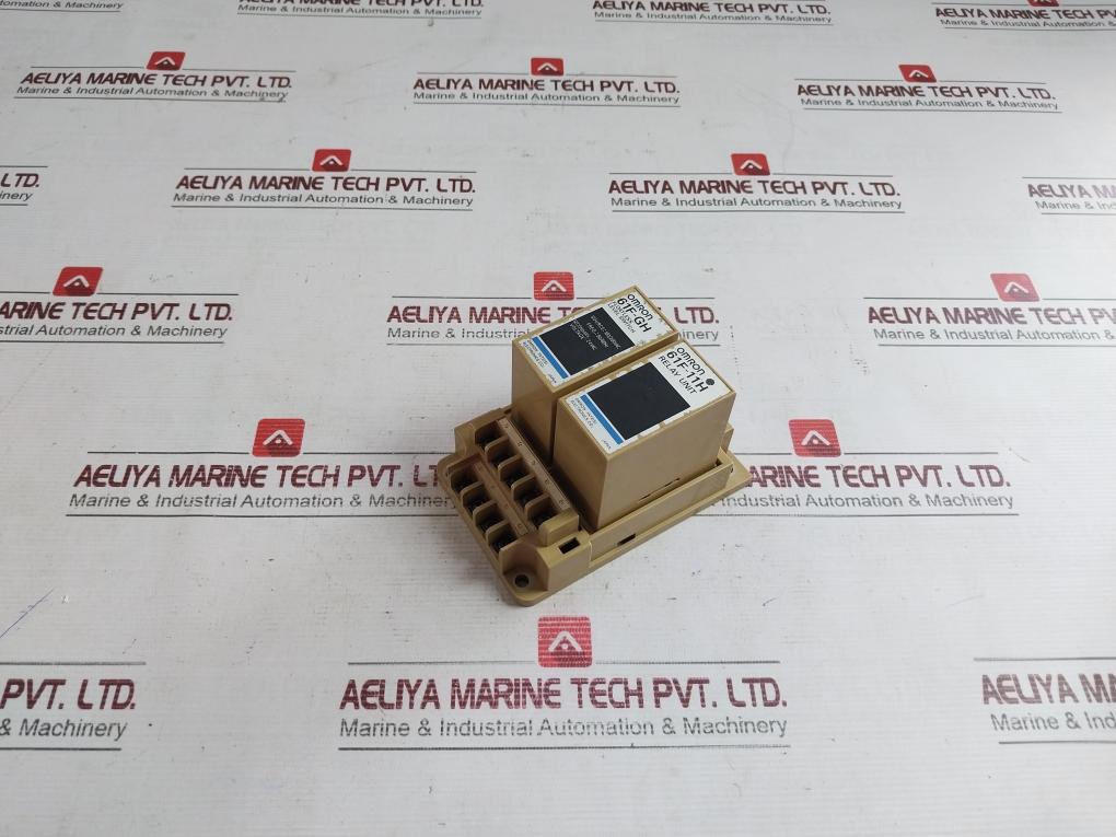 Omron 61F-gh Floatless Level Switch Relay Unit 61F-11H 100/200Vac 50/60Hz 24Vac