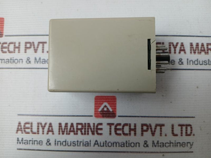 Omron 61F-gp-nt1 Floatless Level Switch 110Vac 50/60Hz