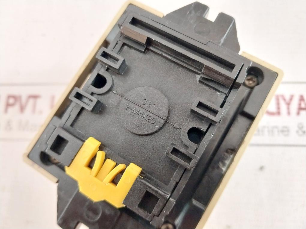 Omron 61F-gp Float Less Level Switch 220V Ac 50/60Hz 3.5Va Pf083A