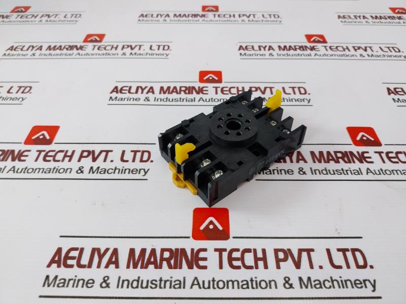 Omron 8PFA Socket, 250V Relay Socket 7.5A 0378YK