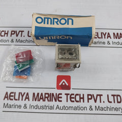 Omron A3Pj-704 Pushbutton Switch 28V/1.2W 5A 125Vac