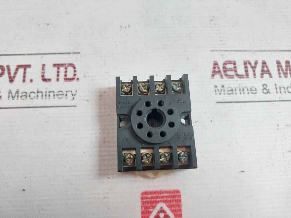 Omron Apr-s Phase Reversal Relay 200/220Vac 50/60Hz Id 011E, Pf083N