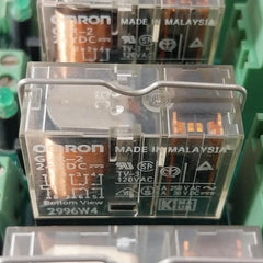 Omron Brk 2Co-4 Relay Module 94V-0 Sl1 Brm 4-24D-2B0 24Vdc 0788W4 120 Vac