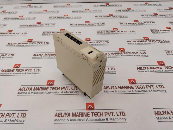 Omron C200H-0C225 Output Unit 04501001