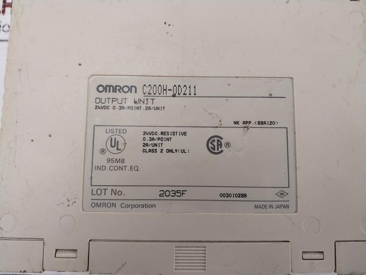 Omron C200H-0D211 Output Unit