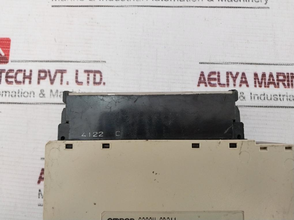 Omron C200H-0D211 Output Unit