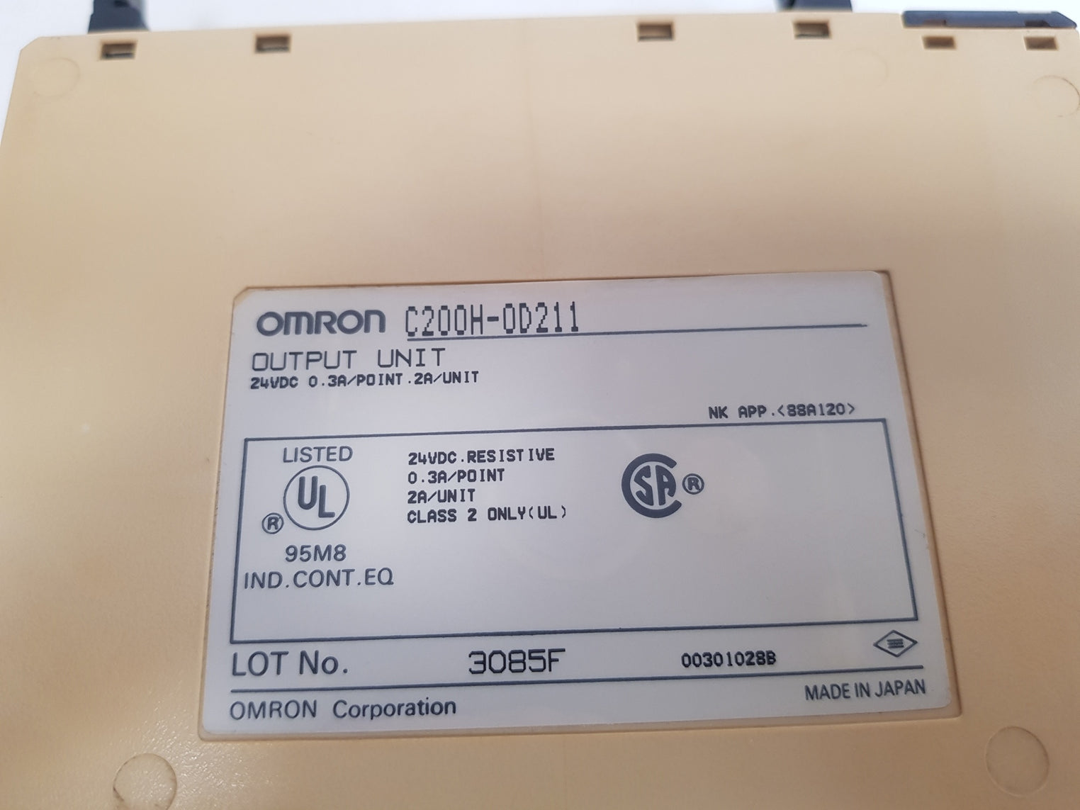 Omron C200H-0D211 Output Unit 24Vdc - Aeliya Marine Tech