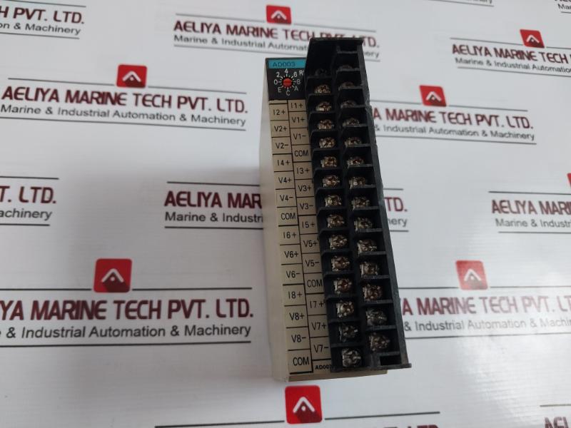 Omron C200H-ad003 A/D Unit 1-5V 4-20Ma/0-10V 04401001