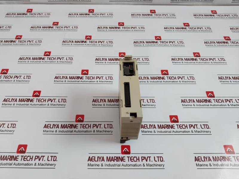 Omron C200H-ad003 A/D Unit 1-5V 4-20Ma/0-10V 04401001