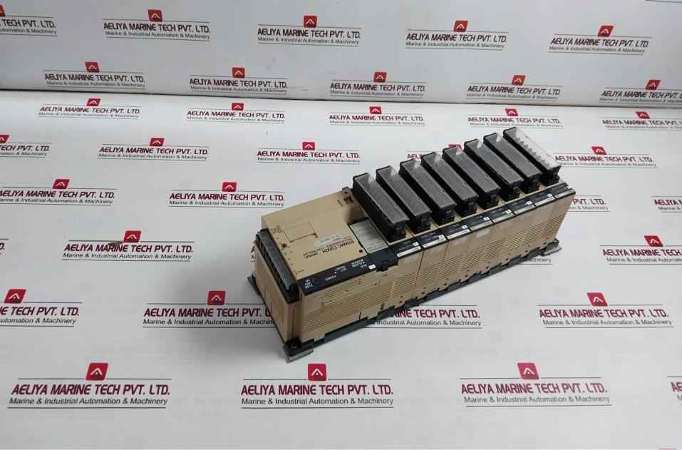 Omron C200H-cpu03 Sysmac Programmable Controller 250V Ac 2A 00302002