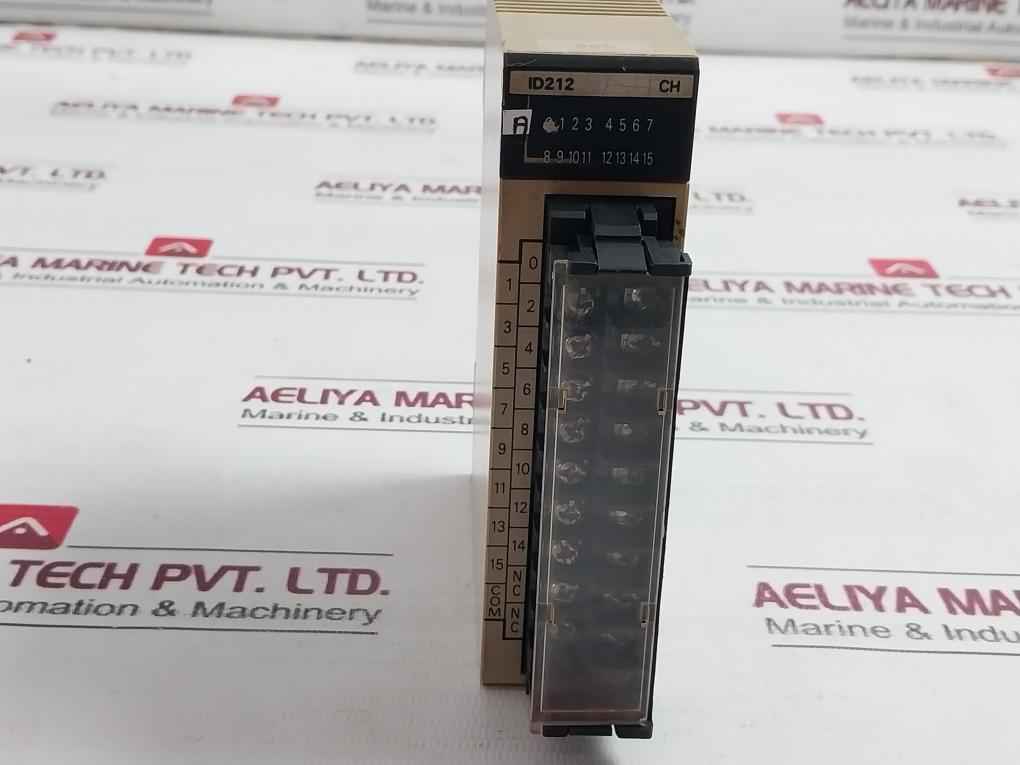 Omron C200H-cpu03 Sysmac Programmable Controller 250V Ac 2A 00302002