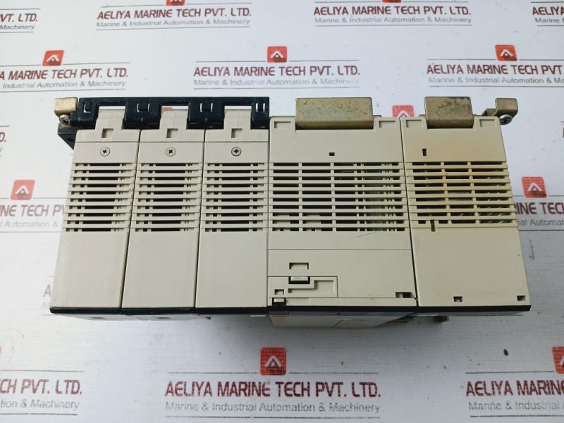 Omron C200H-id216 Dc Input Unit With Connector Ac100-120/200-240V