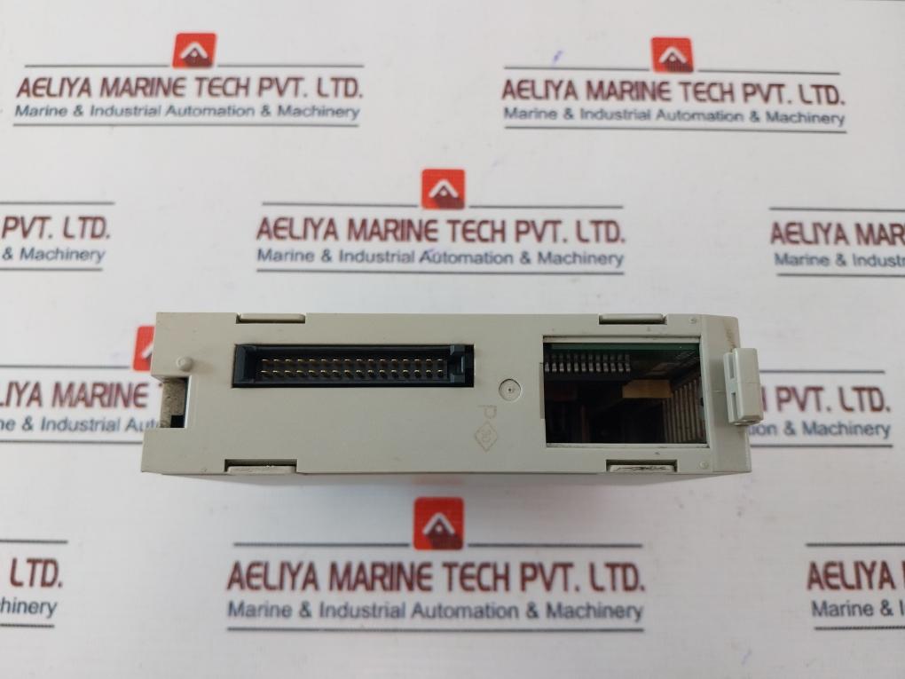 Omron C200H-im212 Input Unit 24Vac/Dc 7Ma