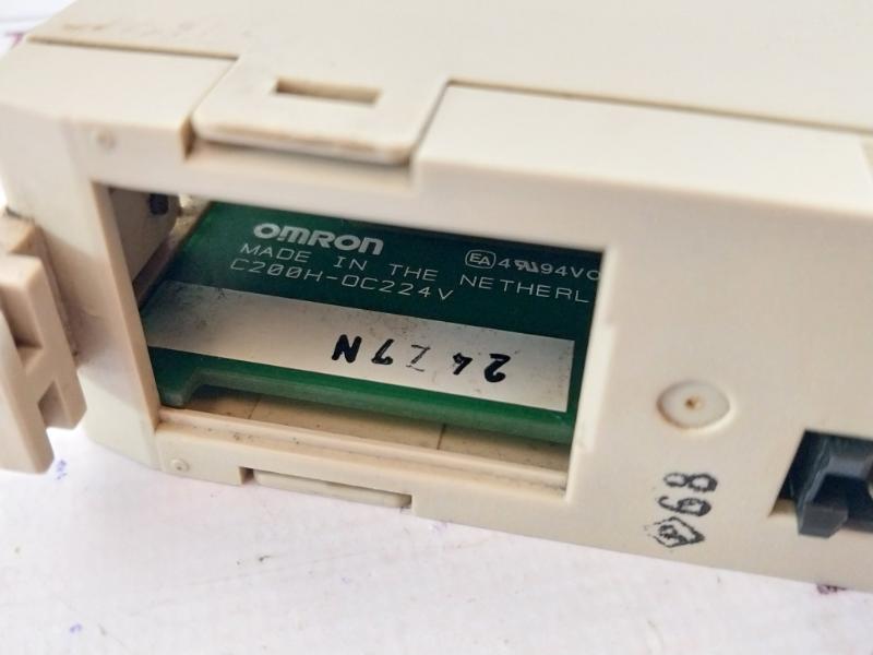 Omron C200H-oc224N 8-bit Module Of Relay Output Signals Ac/Dc 250V/24V