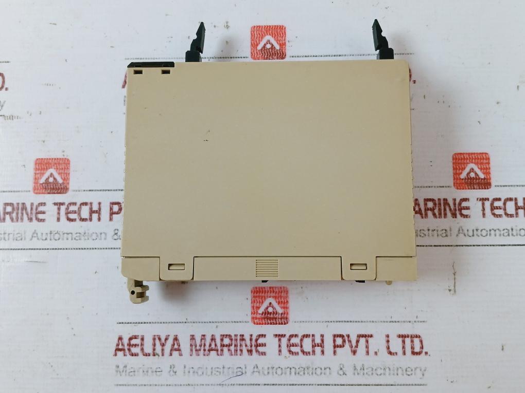 Omron C200H-od212 Plc Output Unit 24Vdc, 0.3A/Point