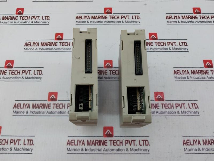 Omron C200H-od21A Output Unit 24Vdc 1.0A/Point 4A/Unit
