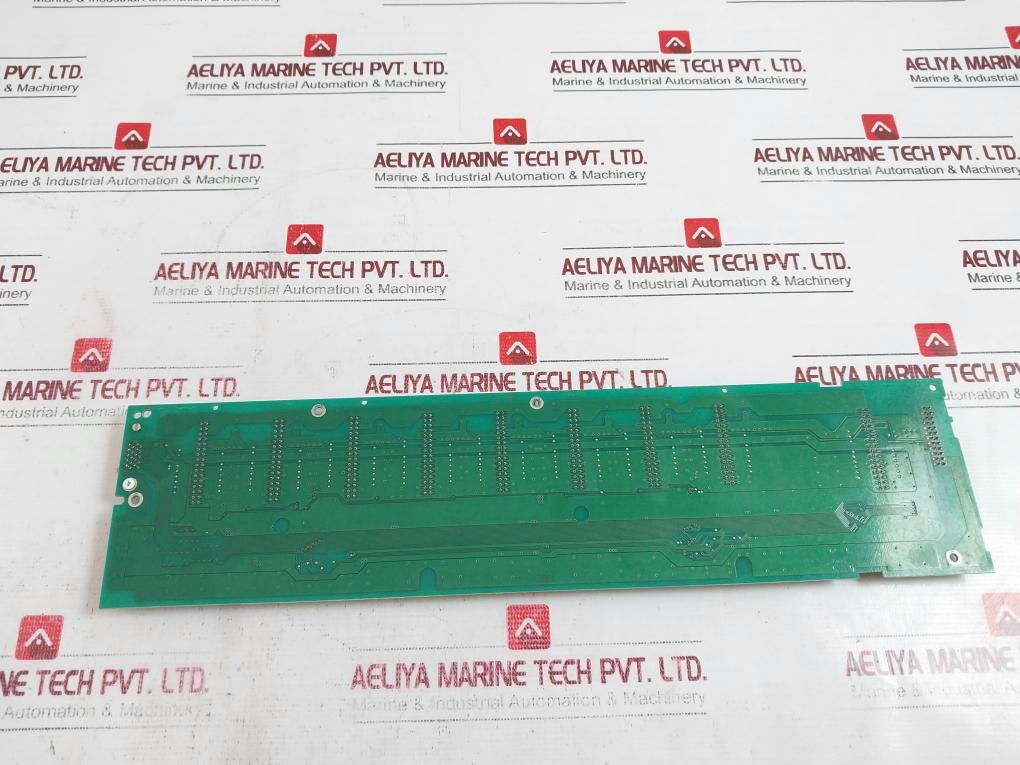 Omron C200Hw-bc081-v1 Base Unit 1214602-1A 708V