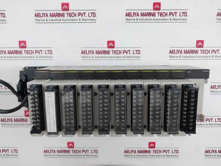 Omron C200Hw-pd024 Plc Power Supply Unit With I/O Module Cs1W-id211 24Vdc--- 50W