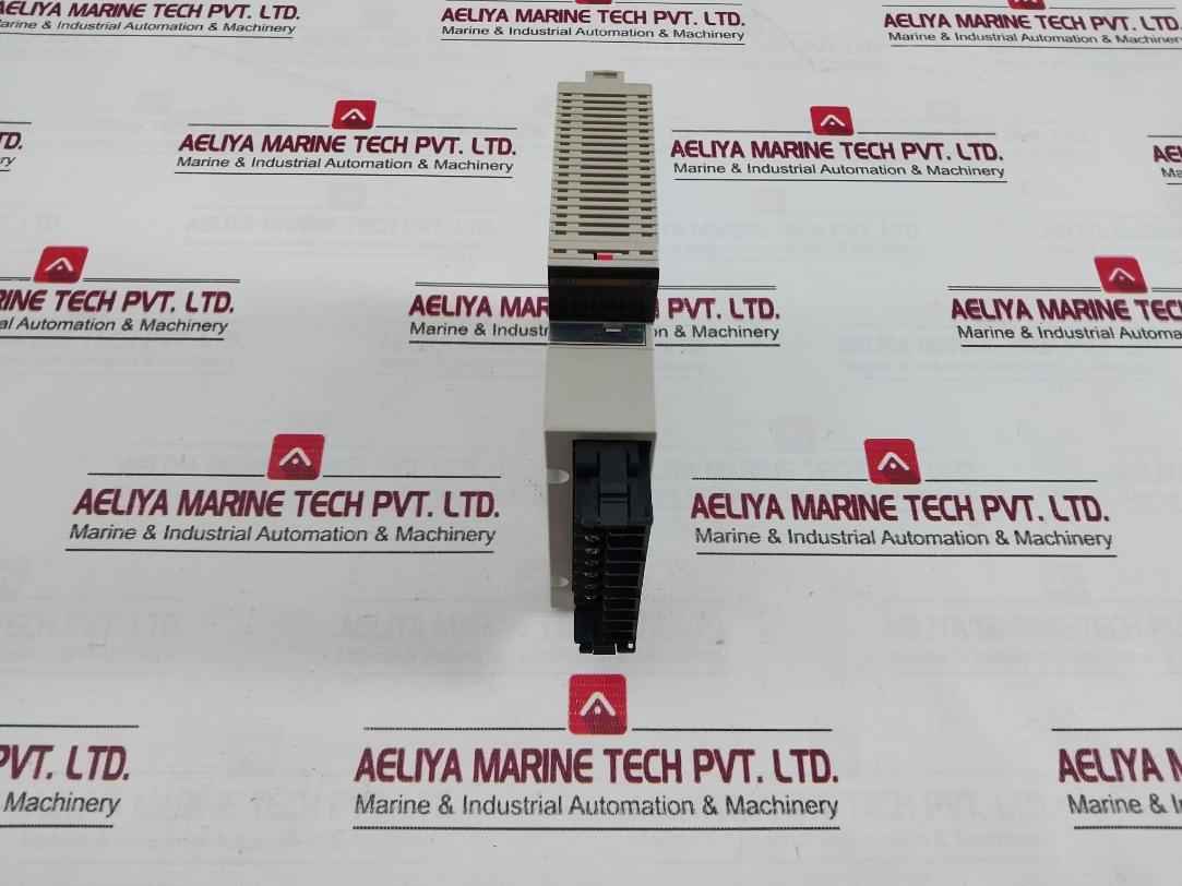 Omron C200Hw-pd024 Plc Power Supply Unit With I/O Module Cs1W-id211 24Vdc--- 50W