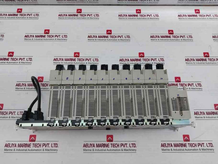 Omron C200Hw-pd024 Plc Power Supply Unit With I/O Module Cs1W-id211 24Vdc--- 50W