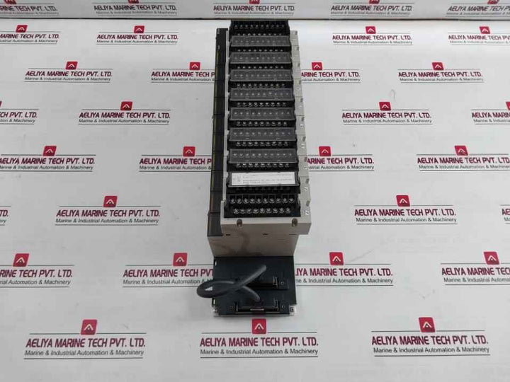 Omron C200Hw-pd024 Plc Power Supply Unit With I/O Module Cs1W-id211 24Vdc--- 50W