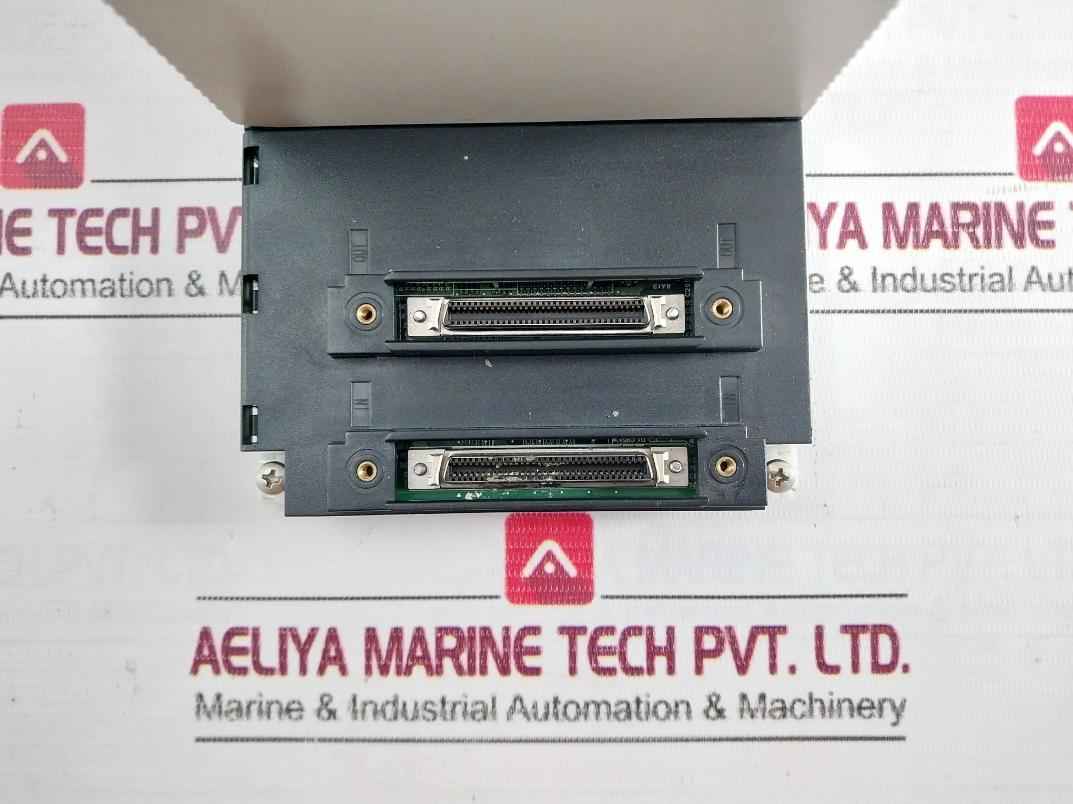 Omron C200Hw-pd024 Plc Power Supply Unit With I/O Module Cs1W-id211 24Vdc--- 50W