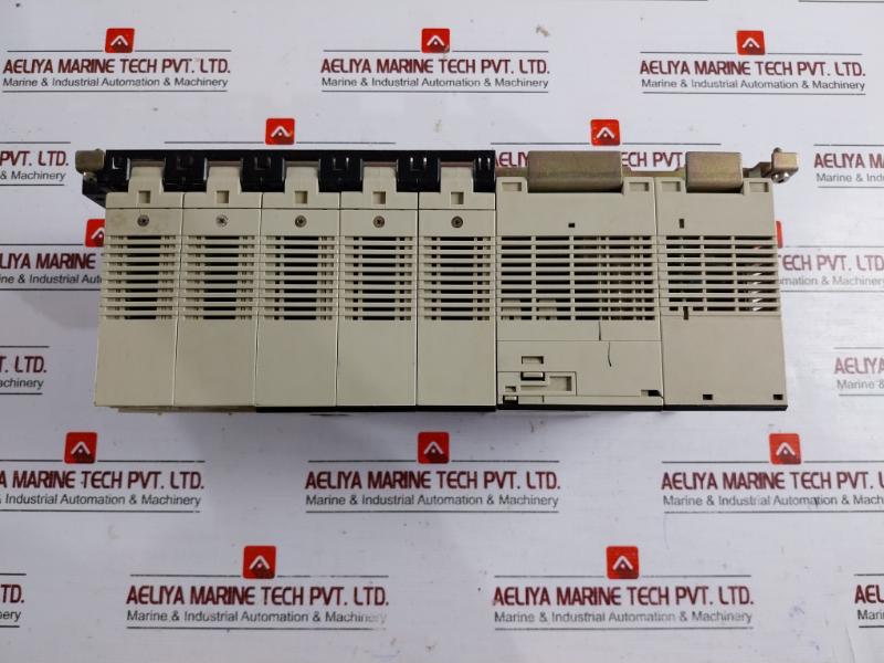 Omron C200Hw-pd024 Power Supply Unit C200H-id217, C200H-od219, C200H-od215