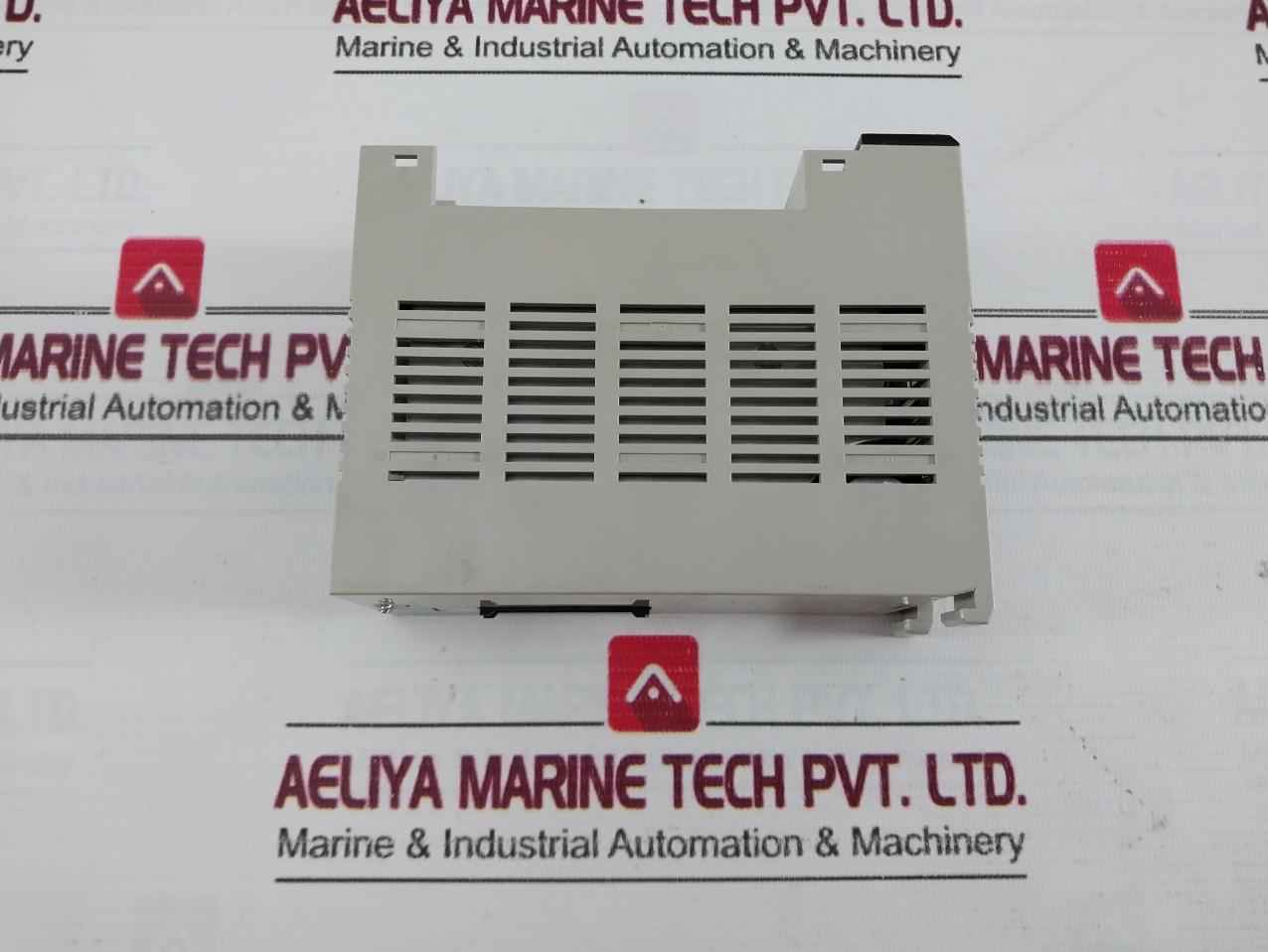 Omron C200Hw-pd024 Power Supply Unit W/ Output Module Cs1W-oc211 24Vdc 50W