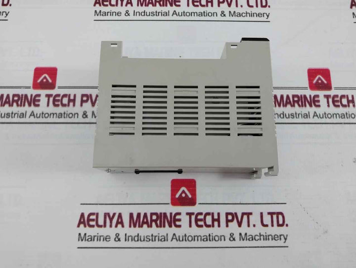 Omron C200Hw-pd024 Power Supply Unit W/ Output Module Cs1W-oc211 24Vdc 50W