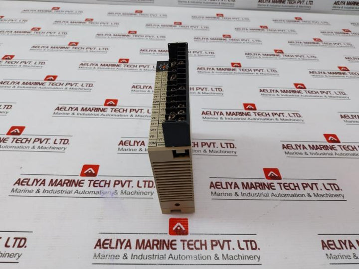 Omron C200h-ad003 A/d Unit