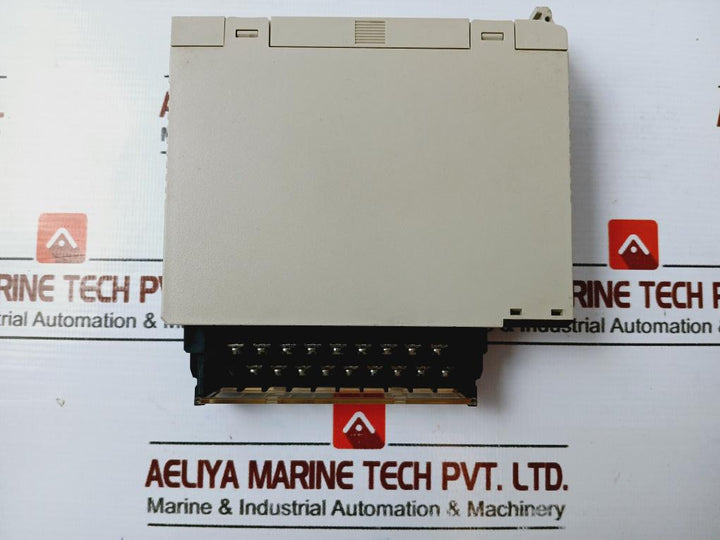 Omron C200h-ia122 100-120vac 10ma