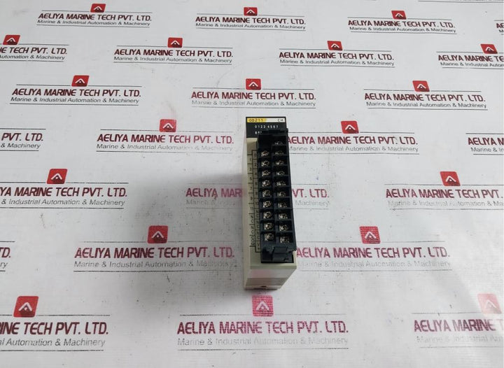 Omron C200H-od211 Output Unit Module 24Vdc Class 2 0.3A/Point