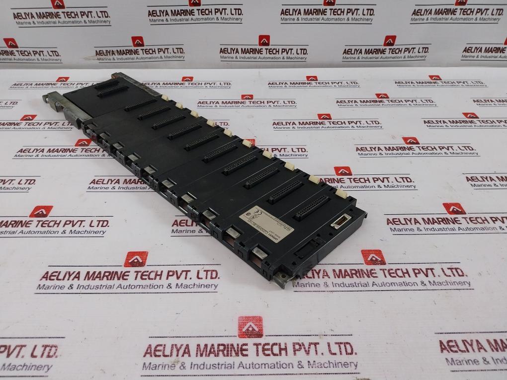 Omron C200HW-BC101 Base Unit Used