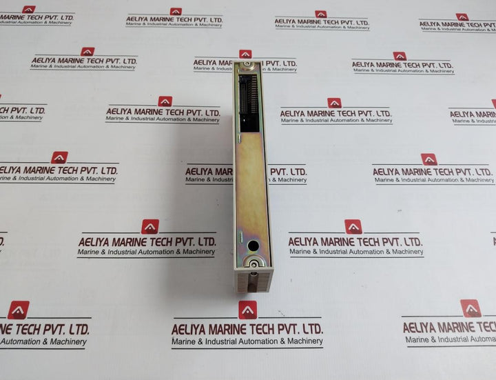 Omron C500-id218 Input Unit 3G2A5-id218 24Vdc, 10Ma 3115 C, 00101355B