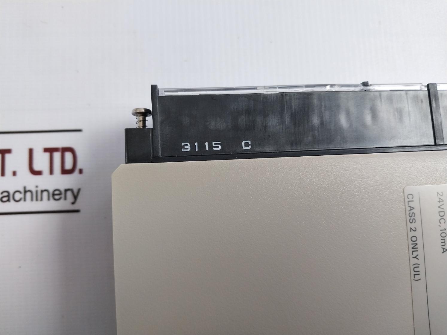 Omron C500-id218 Input Unit 3G2A5-id218 24Vdc, 10Ma 3115 C, 00101355B