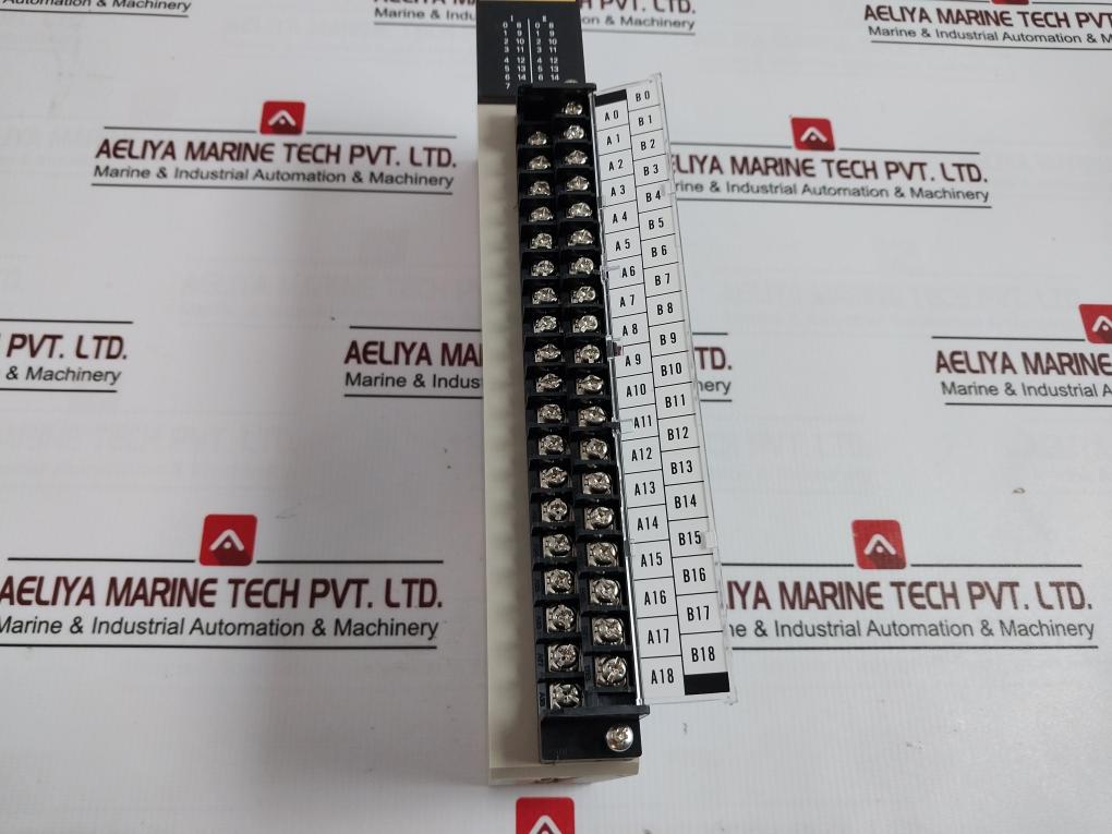 Omron C500-oc224 Plc Output Unit 3G2A5-oc224 00101348B 3116 C