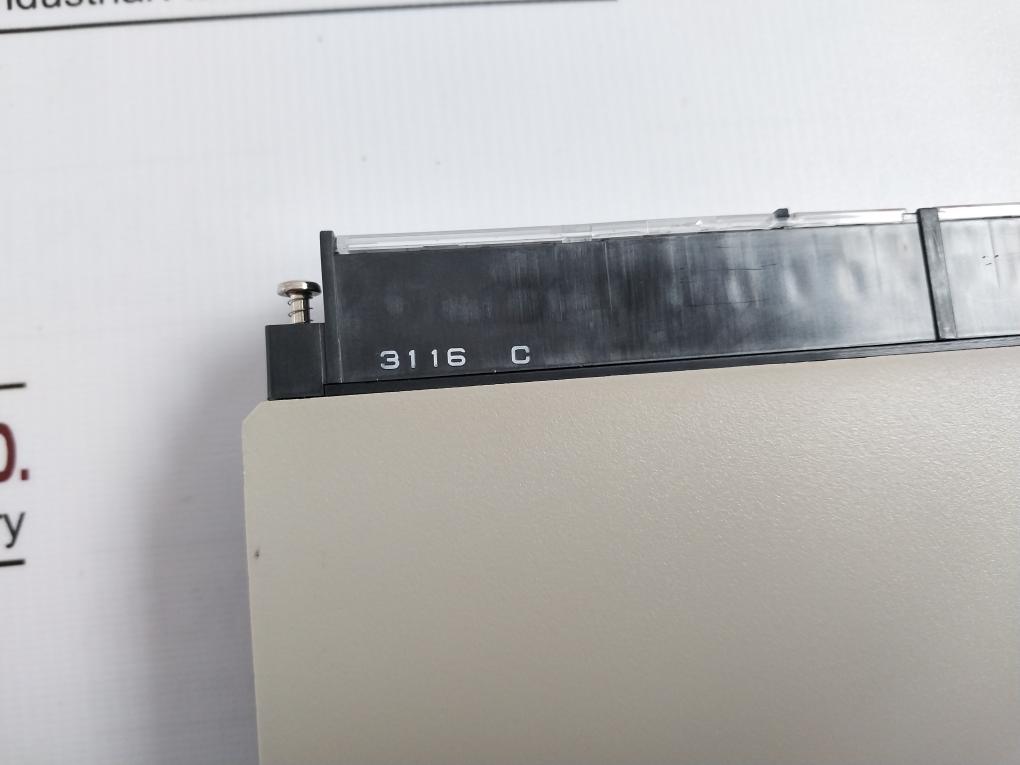 Omron C500-oc224 Plc Output Unit 3G2A5-oc224 00101348B 3116 C