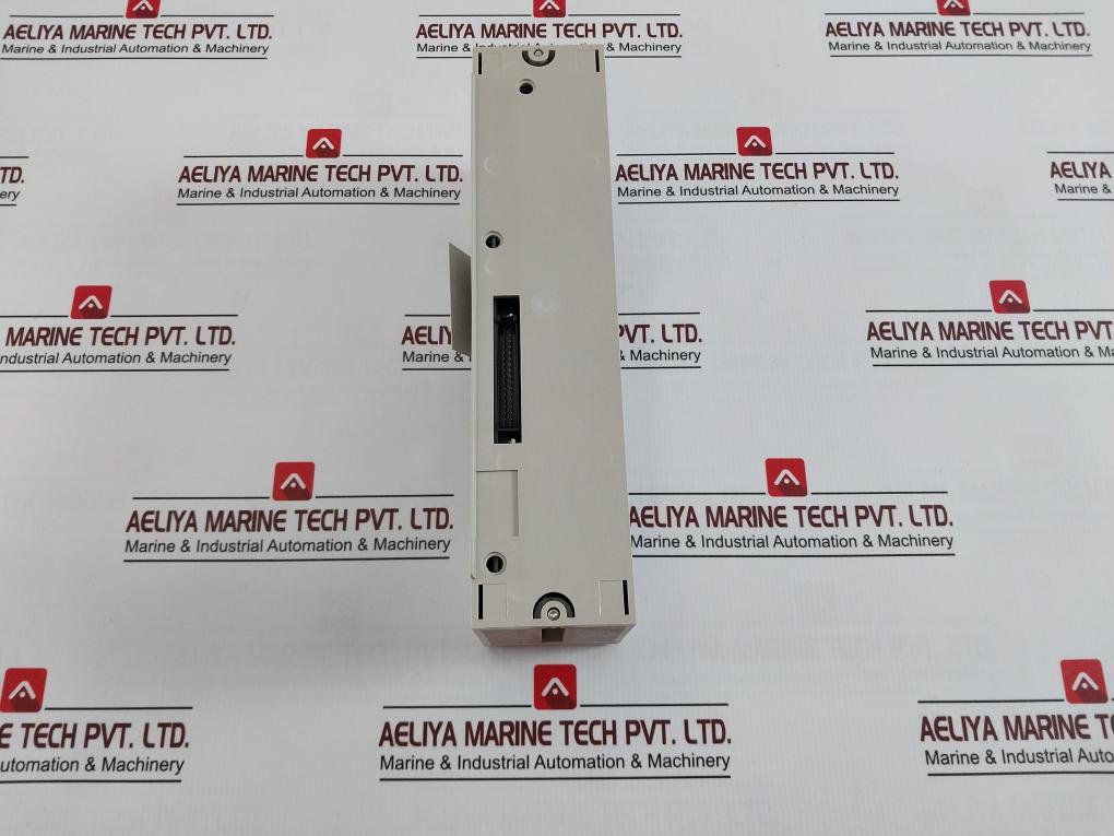 Omron C500-ps223 Programmable Controller 100-120/200-240Vac 50/60Hz 180Va