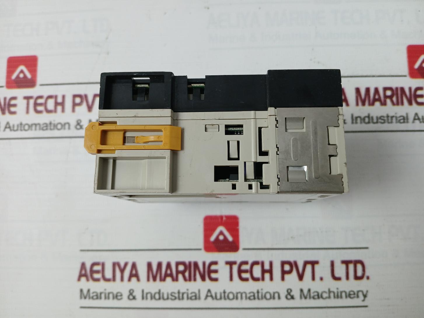 Omron Cj1W-da021 Plc Analog Output D/A Unit 2 Points 1-5V/4-20Ma 