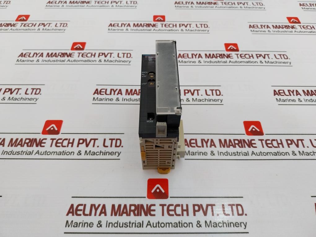 Omron Cj1W-da041 4-points Analog Output Unit Dc24V 0.2A