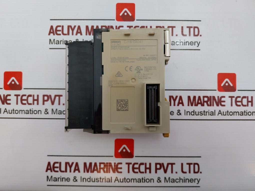 Omron Cj1W-da041 4-points Analog Output Unit Dc24V 0.2A