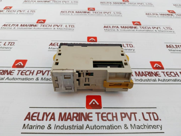 Omron Cj1W-da041 4-points Analog Output Unit Dc24V 0.2A