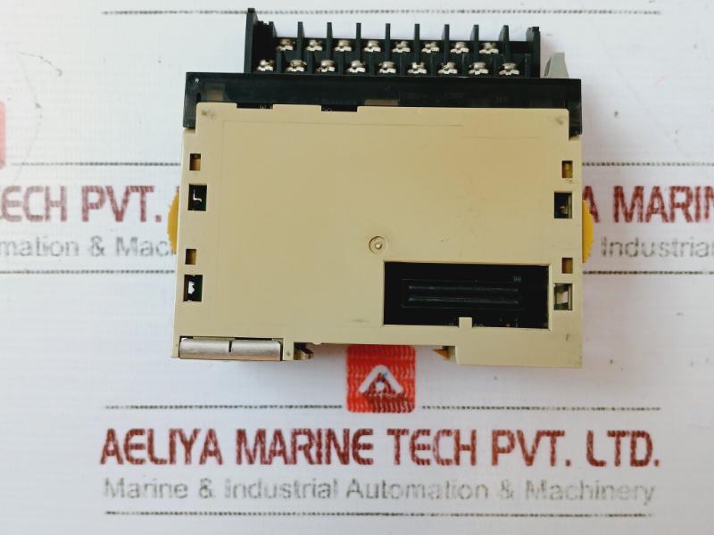 Omron Cj1W-da08C Digital Output Unit Dc24V 0.17A 8 Points 4-20Ma