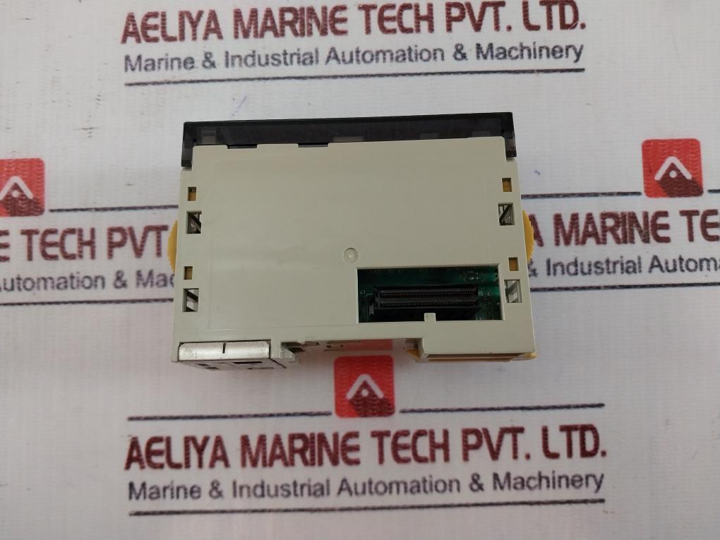 Omron Cj1W-id211 Cj Series Plc Digital Input Unit 24Vdc, 7Ma