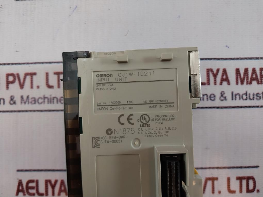 Omron Cj1W-id211 Cj Series Plc Digital Input Unit 24Vdc, 7Ma