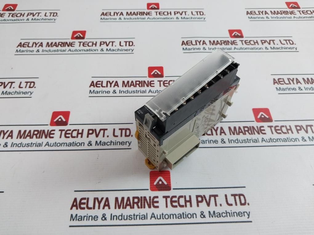 Omron Cj1W-id211 Plc Input Unit 24V Dc 7Ma