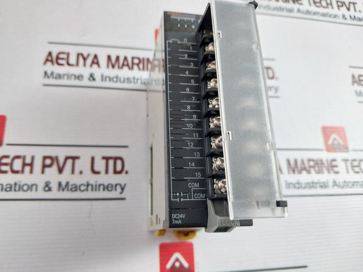 Omron Cj1W-id211 Plc Input Unit 24V Dc 7Ma