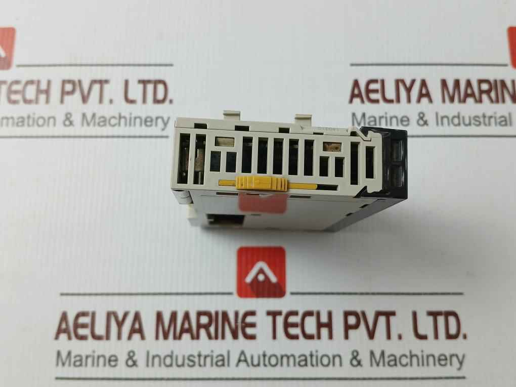 Omron Cj1W-id231 Digital Input Unit Class 2 140310 24V Dc