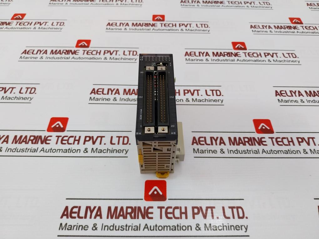 Omron Cj1W-id261 Digital Input Unit 24V Dc 4.1Ma Class 2