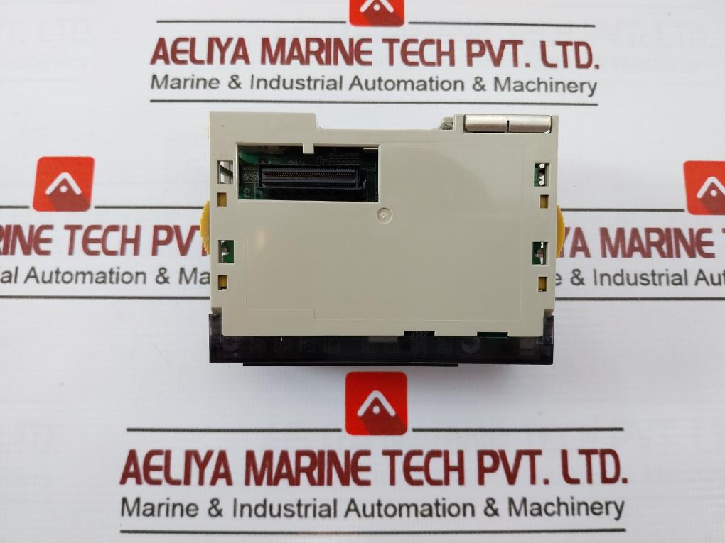 Omron Cj1W-id261 Digital Input Unit 24V Dc 4.1Ma Class 2